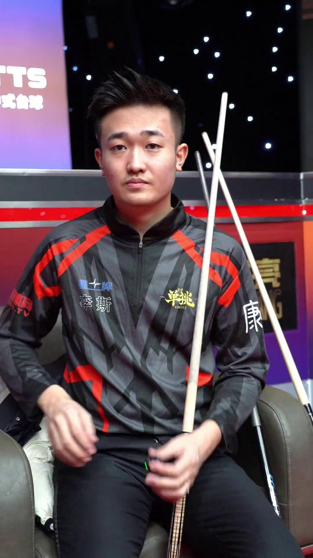 孔帕尼：对于比赛的结果和球队的表现，我总体上感到满意.