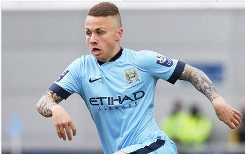 下了深刻的 下了深刻的