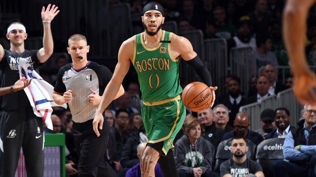 品尝来自不 品尝来自不